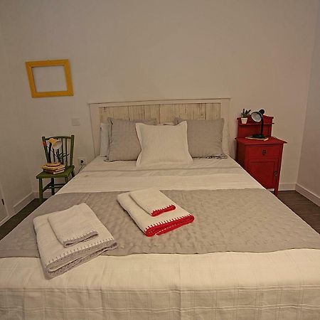Alma Calatrava Apartment อัลมาโกร ภายนอก รูปภาพ