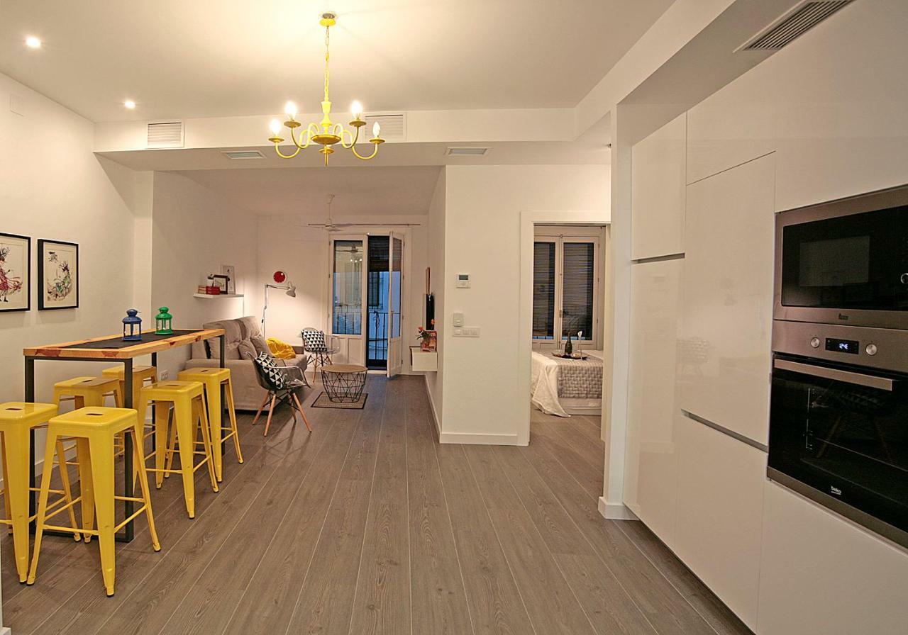 Alma Calatrava Apartment อัลมาโกร ภายนอก รูปภาพ