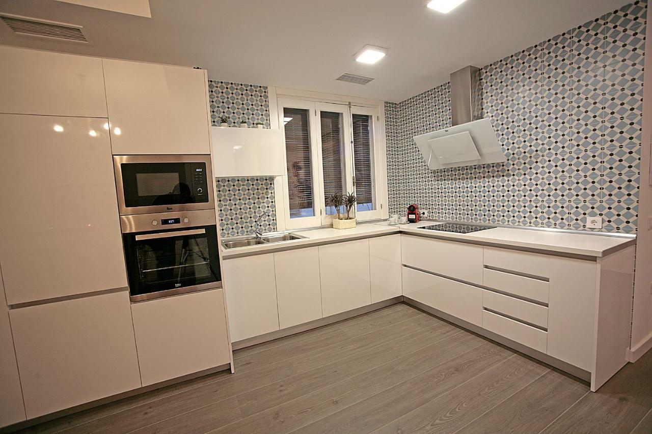 Alma Calatrava Apartment อัลมาโกร ภายนอก รูปภาพ