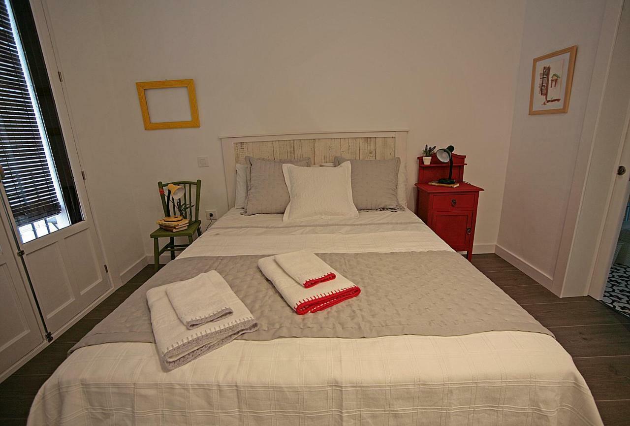 Alma Calatrava Apartment อัลมาโกร ภายนอก รูปภาพ