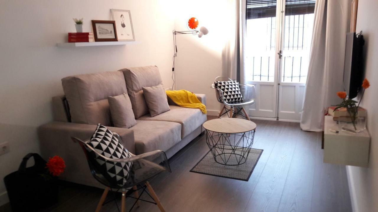Alma Calatrava Apartment อัลมาโกร ภายนอก รูปภาพ