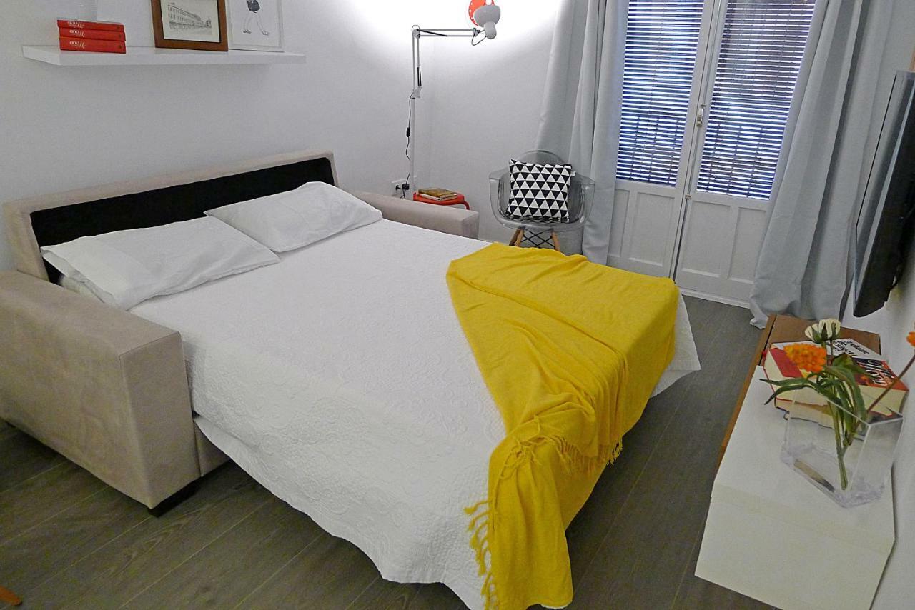 Alma Calatrava Apartment อัลมาโกร ภายนอก รูปภาพ